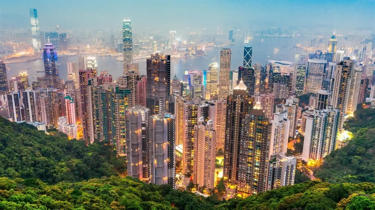 Worth Traveling Goals in Hong Kong