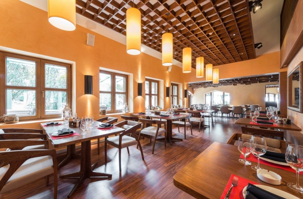 10 Must-Visit Restaurants in Singapore for Lunch