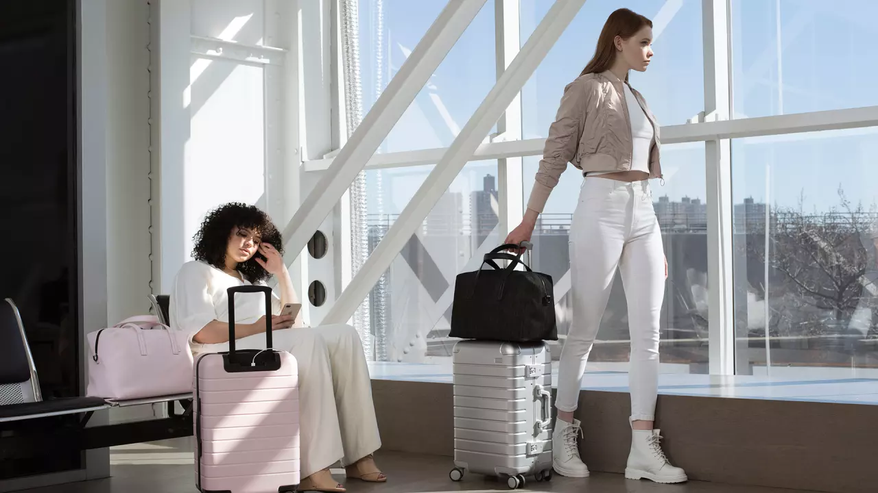 Top Rated Luggage Set for International Travel