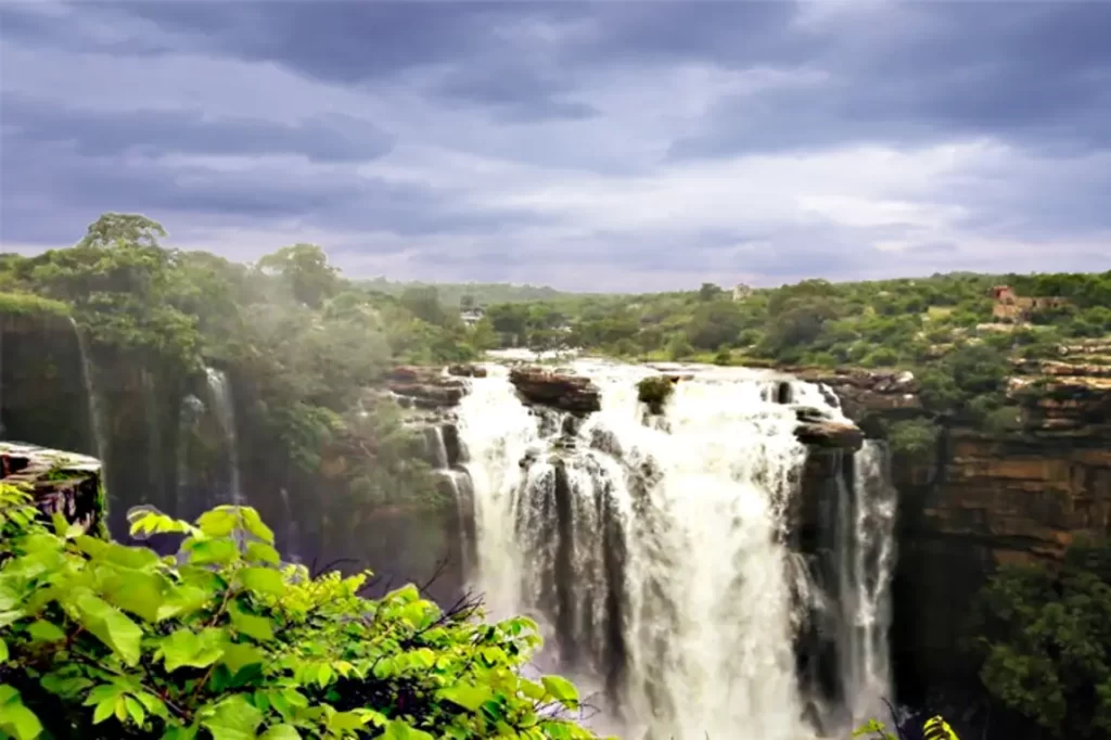 Dhuan Kund Waterfall
